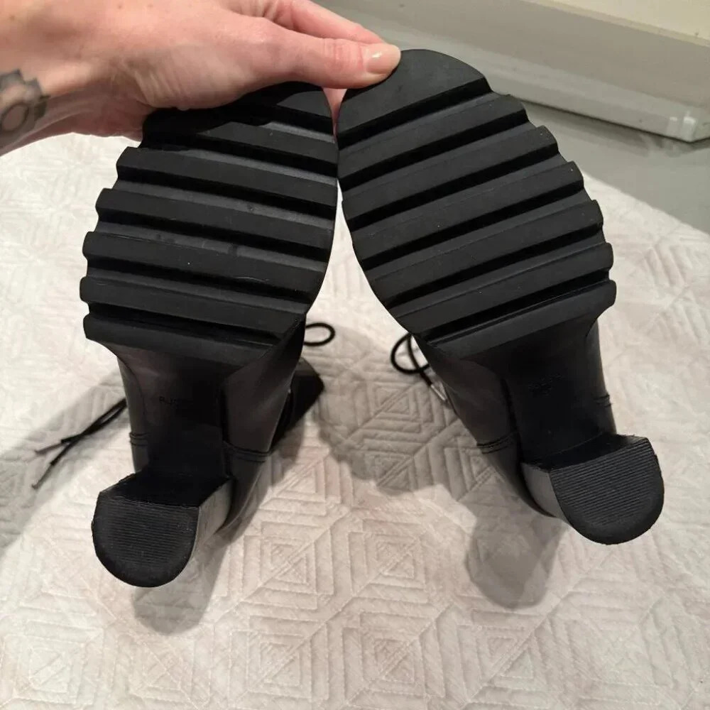 Black Leather Lace Up  Booties, RUDSAK, Size 37 - Picture 4 of 7
